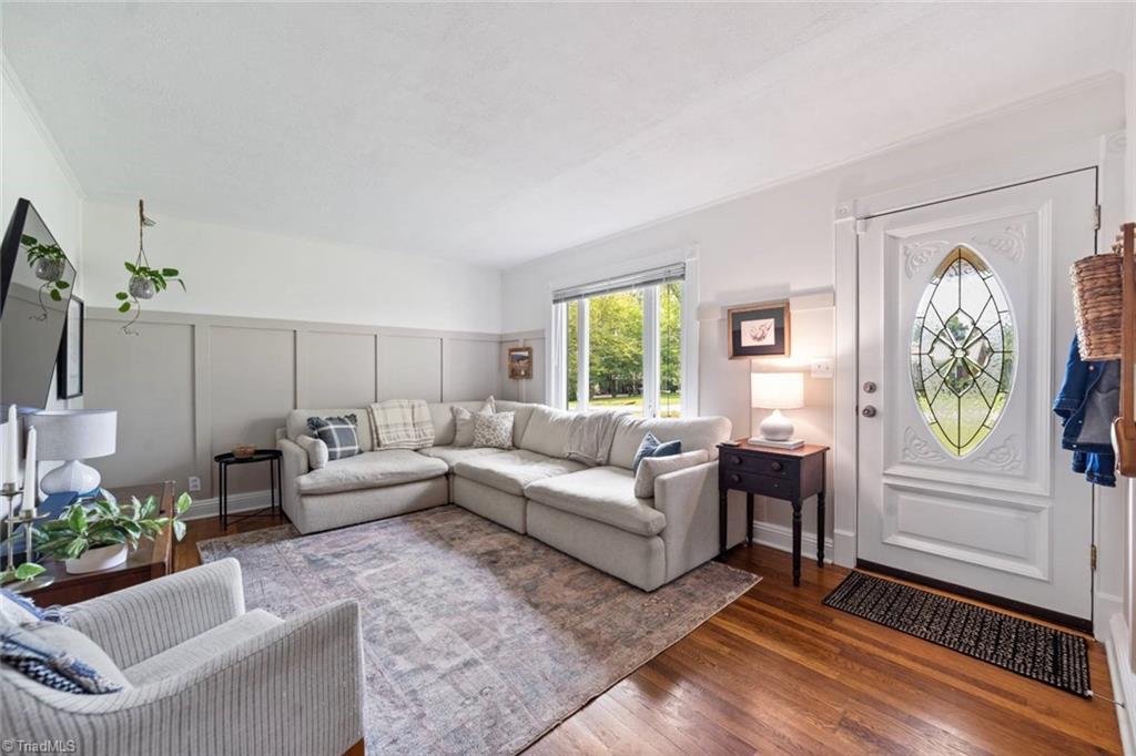 Winston-Salem, North Carolina 27104, United States, 2 Bedrooms Bedrooms, ,1 BathroomBathrooms,Residential,Pending,136720