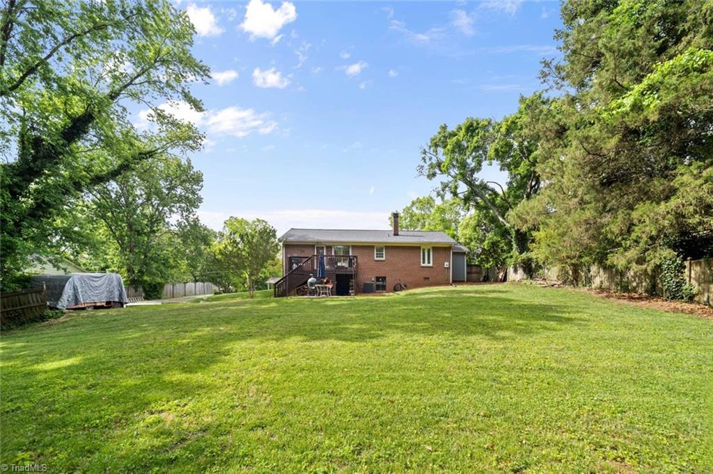 Winston-Salem, North Carolina 27104, United States, 2 Bedrooms Bedrooms, ,1 BathroomBathrooms,Residential,Pending,136720