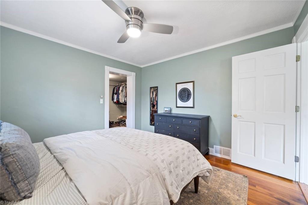 Winston-Salem, North Carolina 27104, United States, 2 Bedrooms Bedrooms, ,1 BathroomBathrooms,Residential,Pending,136720