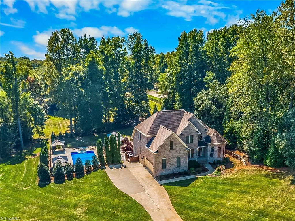 Photo of 7479 Fox Chase Drive, Trinity, NC 27370 (MLS # 1235868)
