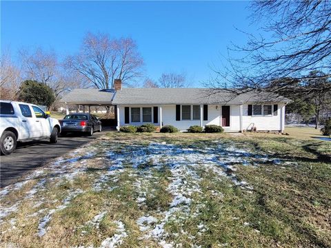 A home in Mount Airy