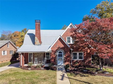 Homes For Sale - 508 Redd Street<br/> Rockingham County, Reidsville, NC 27320