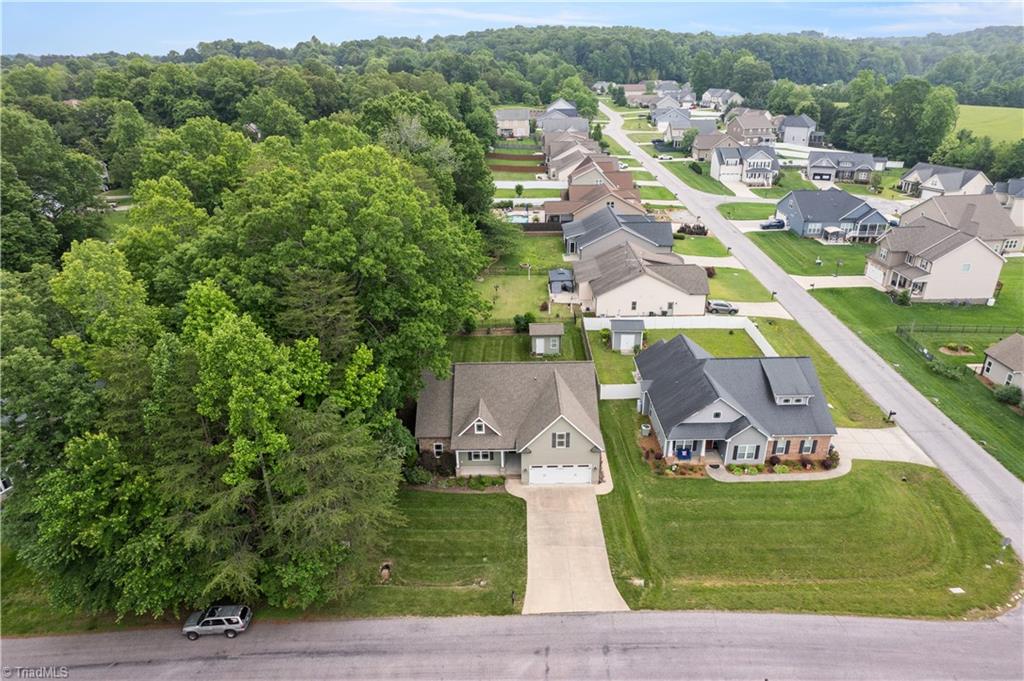 1783 Glenridge Drive, Kernersville, North Carolina image 3