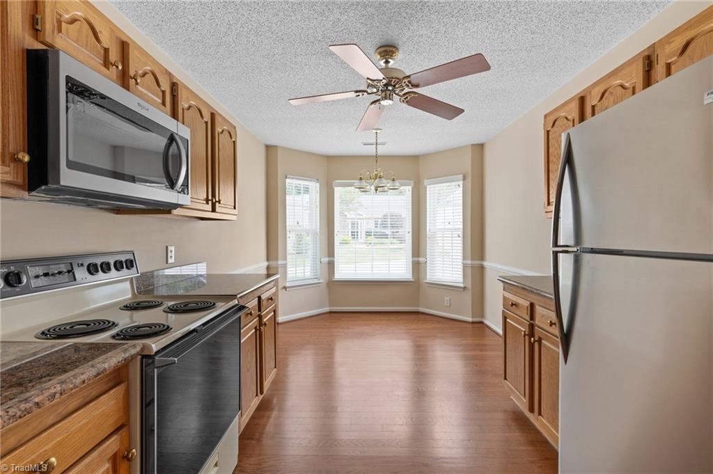 121 Village Drive, Jamestown, North Carolina image 10