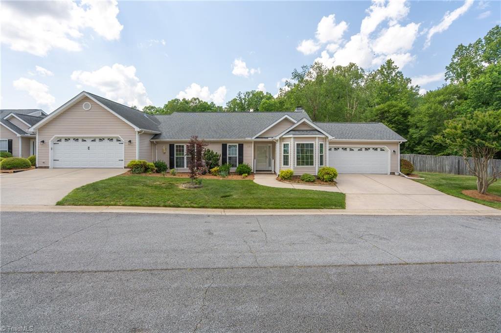 121 Village Drive, Jamestown, North Carolina image 42