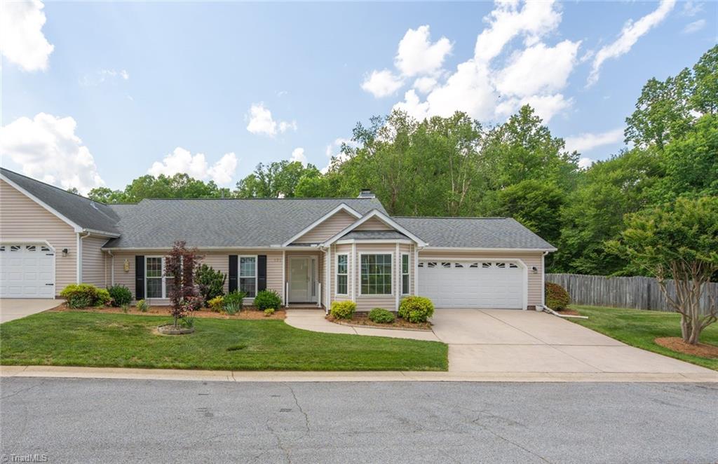 121 Village Drive, Jamestown, North Carolina image 2