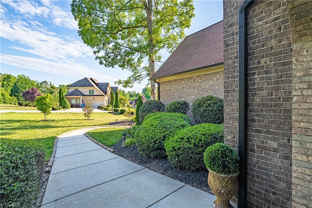 Photo of 6304 Autumn Crest Court, Summerfield, NC 27358 (MLS # 1219774)
