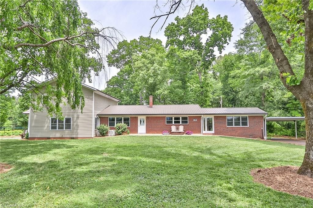 Photo of 4844 Saint Paul Church Road, Hamptonville, NC 27020 (MLS # 1218189)