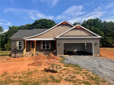 Homes For Sale - 266 Mount Zion Church Road<br/> Rockingham County, Stokesdale, NC 27357
