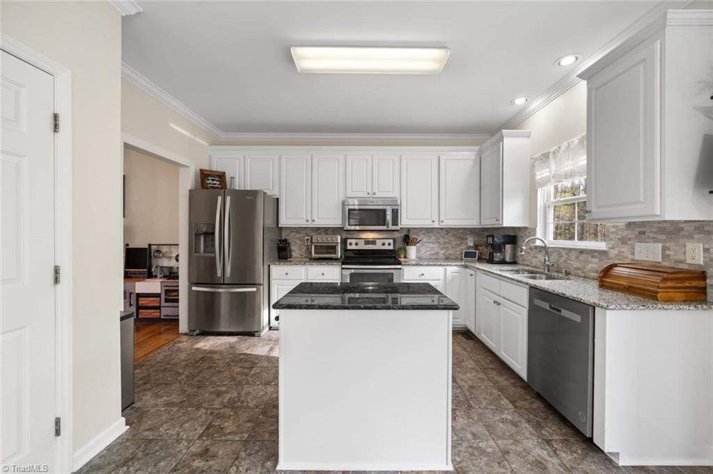 17 Top Ridge Court, Greensboro, North Carolina image 6