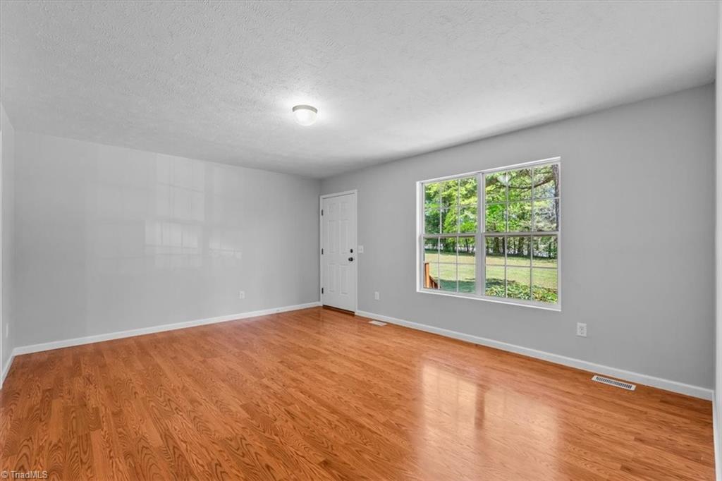 7714 Riverside Road, Seagrove, North Carolina image 6