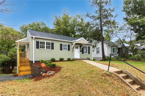 Homes For Sale - 2609 S Main Street<br/> Winston-Salem, NC 27127