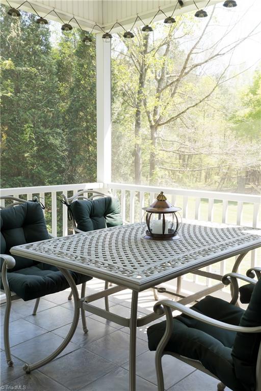 1688 Woodbury Lane, Mount Airy, North Carolina image 7