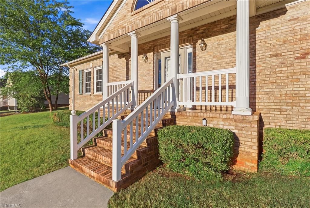 Photo of 726 Cypress Hill Drive, Eden, NC 27288 (MLS # 1222477)