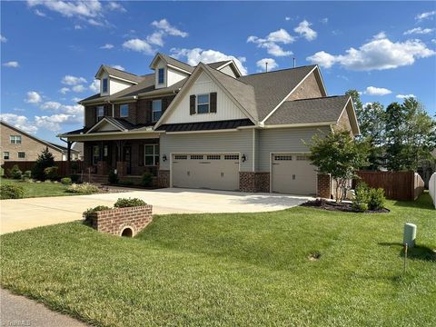 A home in Stokesdale