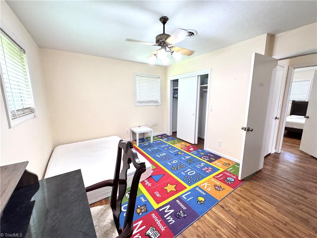 127 Forest Oaks Drive, Dobson, North Carolina image 12