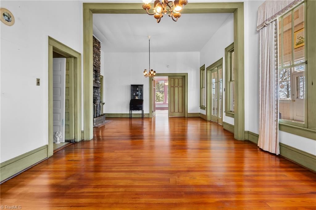 Photo of 334 Chestnut Circle, Blowing Rock, NC 28605 (MLS # 1216318)