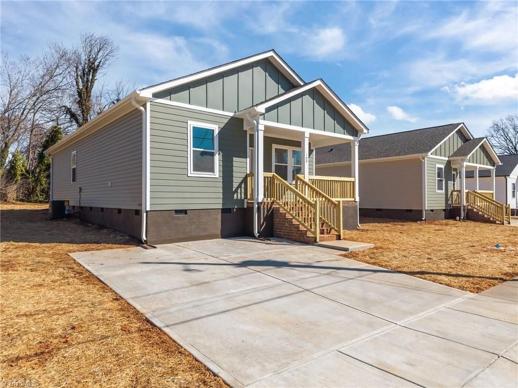 Photo of 109 E Earnhardt Street, Salisbury, NC 28144 (MLS # 1225522)