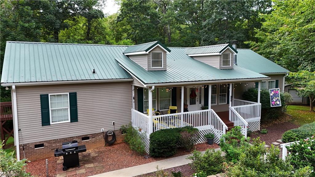 Photo of 887 Bryan Road, Westfield, NC 27053 (MLS # 1228964)