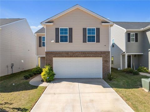 2526 Lily Drive Haw River NC 27258