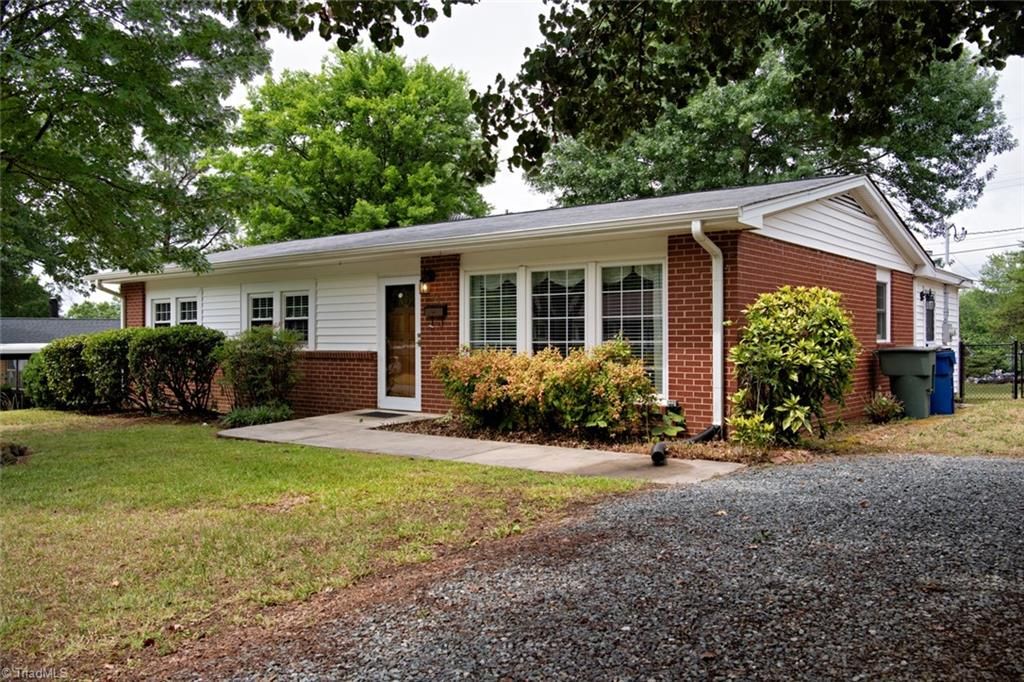 Photo of 731 Oakgrove Drive, Graham, NC 27253 (MLS # 1224580)