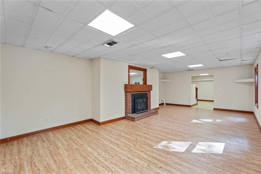 Winston-Salem, North Carolina 27106, United States, 4 Bedrooms Bedrooms, ,3 BathroomsBathrooms,Residential,Active,83659