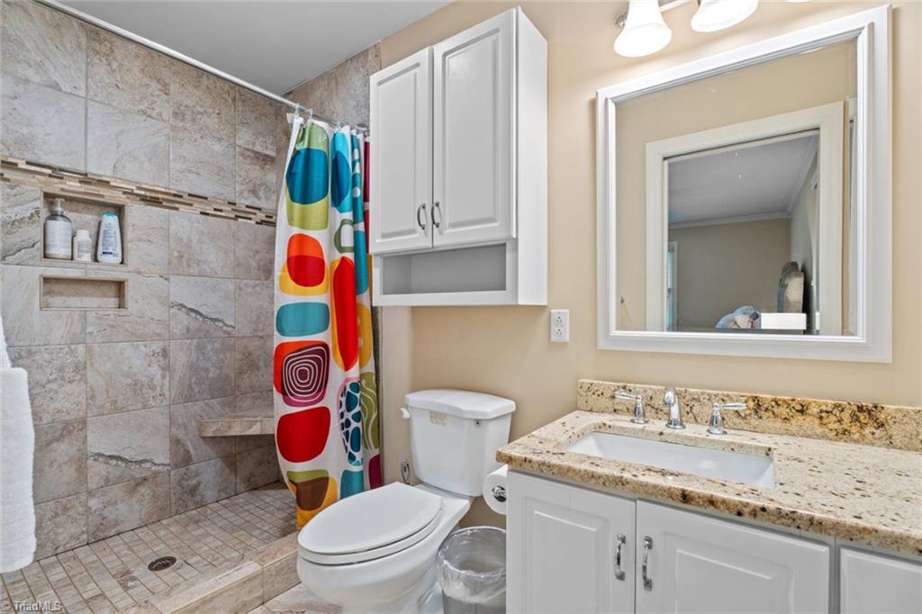 Winston-Salem, North Carolina 27106, United States, 4 Bedrooms Bedrooms, ,3 BathroomsBathrooms,Residential,Active,83659