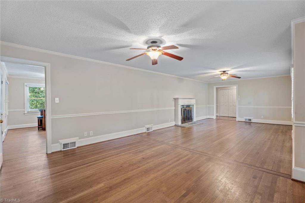 Winston-Salem, North Carolina 27106, United States, 4 Bedrooms Bedrooms, ,3 BathroomsBathrooms,Residential,Active,83659