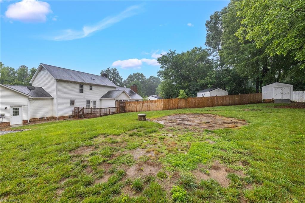 2305 Hunters Ridge Drive, Pleasant Garden, North Carolina image 38