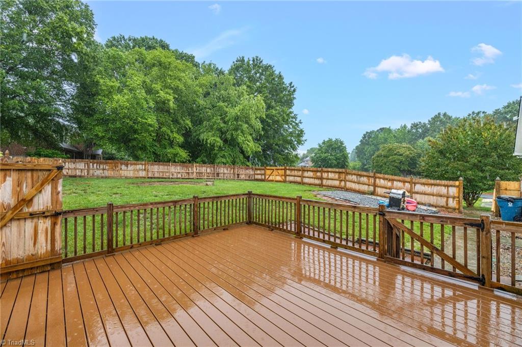 2305 Hunters Ridge Drive, Pleasant Garden, North Carolina image 16