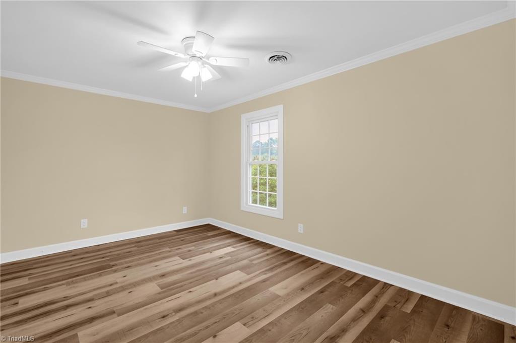 2305 Hunters Ridge Drive, Pleasant Garden, North Carolina image 23