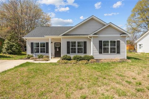 Photo of 124 Filmore Street, Yadkinville, NC 27055 (MLS # 1214629)