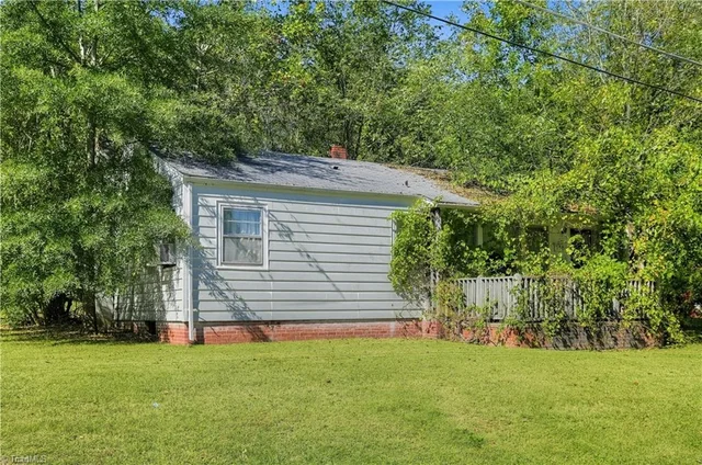 150 Star Drive, photo 2 of 20