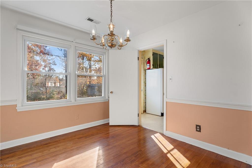 Winston-Salem, North Carolina 27103, United States, 3 Bedrooms Bedrooms, ,3 BathroomsBathrooms,Residential,Active,244134