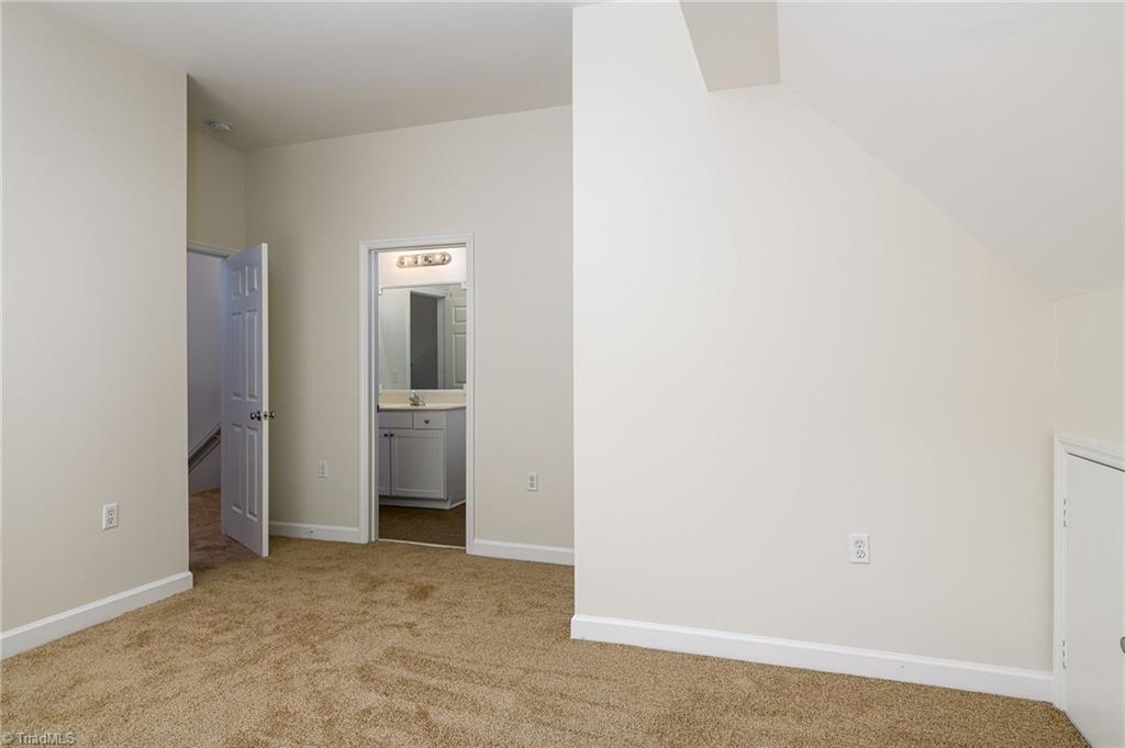 3820 Wayfarer Drive, Greensboro, North Carolina image 19