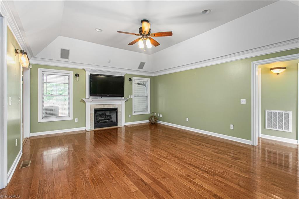 8475 Hunting Court