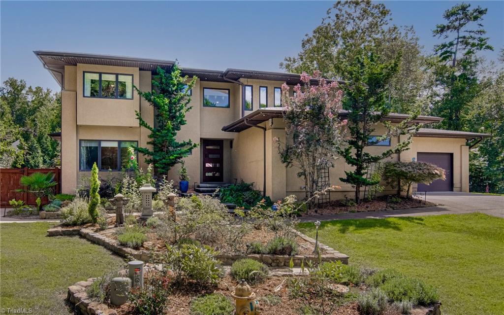 125 Asbury Place Court