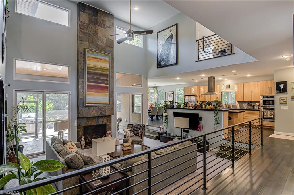 125 Asbury Place Court