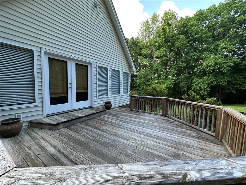 470 Farmbrook Road, Mount Airy, North Carolina image 7