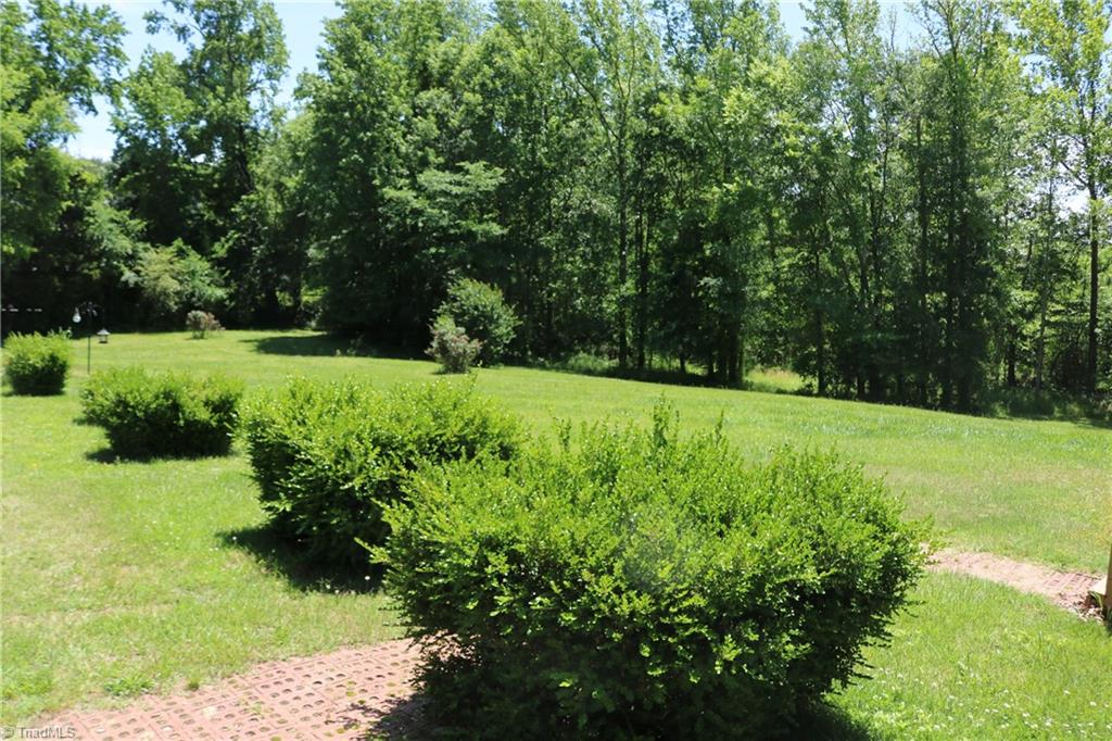 2615 Solomon Lea Road, Leasburg, North Carolina image 40