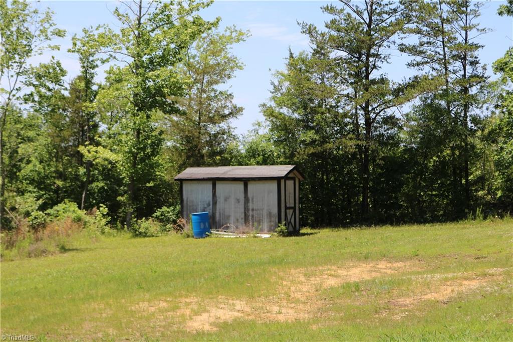 2615 Solomon Lea Road, Leasburg, North Carolina image 36