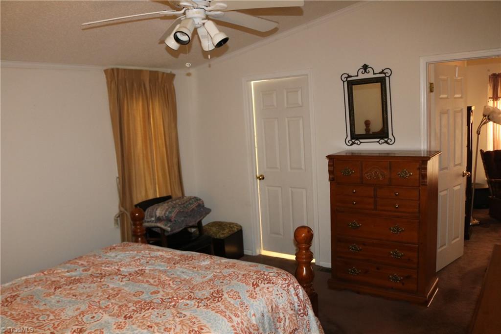 2615 Solomon Lea Road, Leasburg, North Carolina image 27