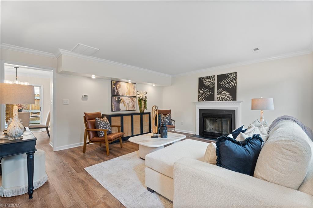 Kernersville, North Carolina 27284, United States, 3 Bedrooms Bedrooms, ,3 BathroomsBathrooms,Residential,Active,169704