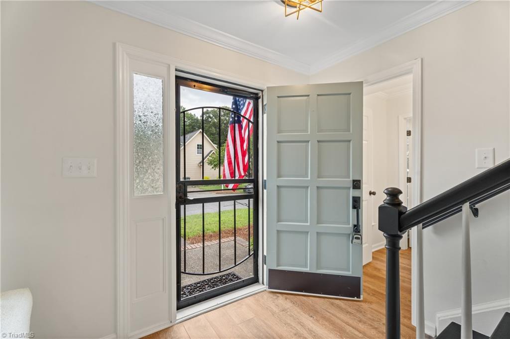 Kernersville, North Carolina 27284, United States, 3 Bedrooms Bedrooms, ,3 BathroomsBathrooms,Residential,Active,169704