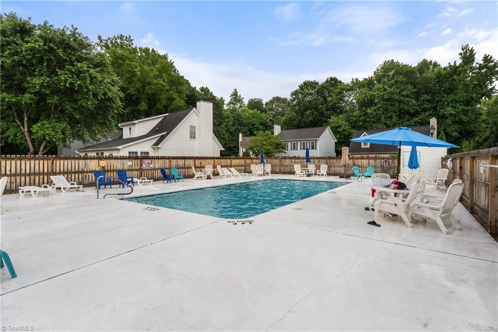 Kernersville, North Carolina 27284, United States, 3 Bedrooms Bedrooms, ,3 BathroomsBathrooms,Residential,Active,169704