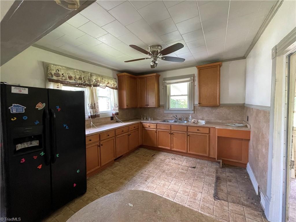 705 Washington Street, Graham, North Carolina image 4