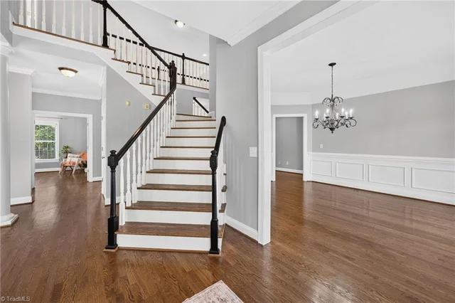 7507 Lashley Court, photo 3 of 41