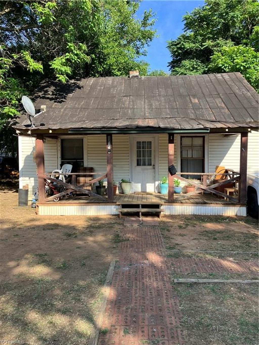 Photo of 1813 Center Street, Winston-Salem, NC 27127 (MLS # 1224467)