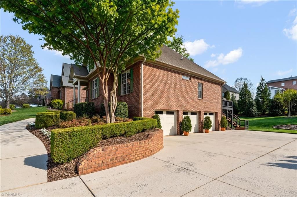 Photo of 299 Kiawah Island Drive, Winston-Salem, NC 27107 (MLS # 1214274)