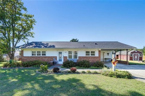 Homes For Sale - 8578 Nc Highway 87<br/> Rockingham County, Reidsville, NC 27320